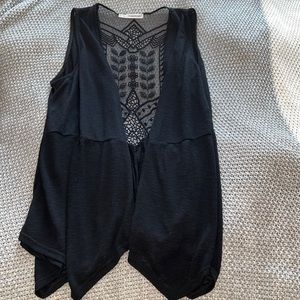 Cover up-vest